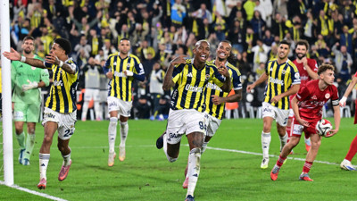 MAÇ ÖZETİ | Fenerbahçe 2-0 Antalyaspor (Süper Lig)