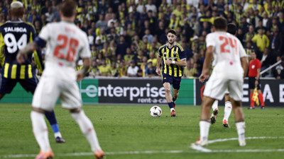 Lyon'a gitmedi, Beşiktaş'a gitmedi Tedesco'yla maçın adamı seçildi