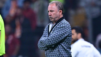 Sergen Yalçın da çare olamadı! Beşiktaş'ın savunması düşüyor