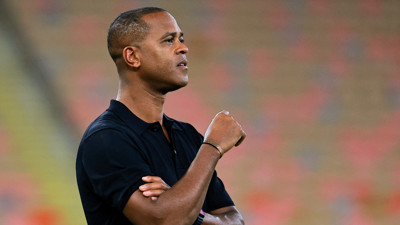Ömrü sadece 8 maç sürdü! Patrick Kluivert ile yollar ayrıldı