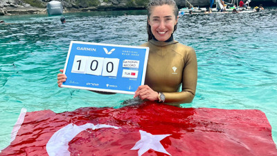 Milli sporcu Şahika Ercümen 10 yıl sonra nefesini yine Gazze için tutacak