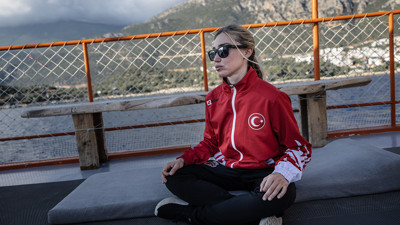 Şahika Ercümen kendisine ait dünya rekorunu yeniledi