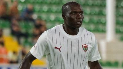 Vincent Aboubakar Neftçi Bakü'de