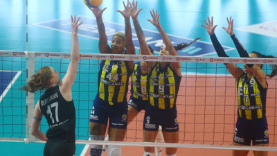 Fenerbahçe Medicana evinde Türk Hava Yolları'na set vermedi