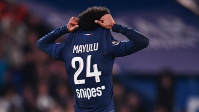 Mevkisiz oyuncuların yeni temsilcisi, PSG'nin 19 yaşındaki yıldızı Senny Mayulu