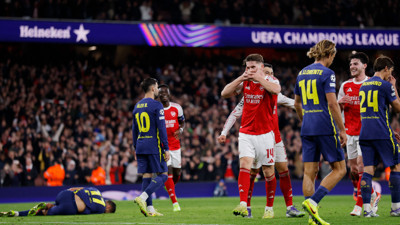 Arsenal, Atletico'yu dağıttı