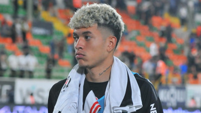 Serdal Adalı'nın geleceğe yatırım transferiydi! Gittiği takımda sadece 46 dakika oynadı