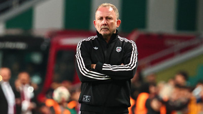 Nihat Kahveci: Sergen Yalçın'ın netliği güzel ama Beşiktaş taraftarı bunu ne kadar kabul eder?