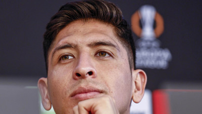 Edson Alvarez'i iki dev istedi! Devin Özek olmasa...
