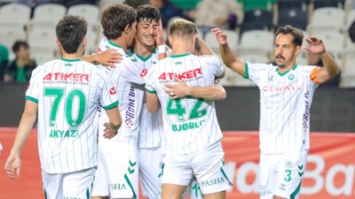 Konyaspor, 4 golle turu geçti