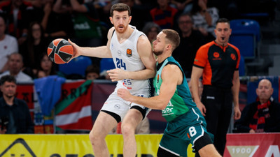 Anadolu Efes, Baskonia'ya kaybetti