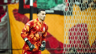 Uğurcan Çakır'a önce ıslık, sonra alkış