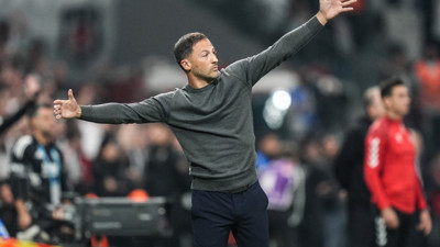 Derbi zaferinden sonra Tedesco mayıs ayına kadar Fenerbahçe'de