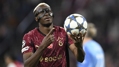 Victor Osimhen'e coşkulu karşılama