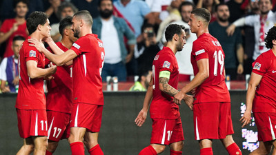 Nihat Kahveci: Milli Takımımıza cani gönülden başarılar diliyorum