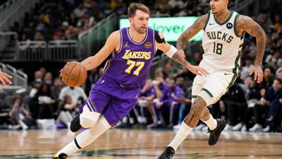 Luka Doncic 41 sayı attı! Lakers, Bucks'ı farklı mağlup etti
