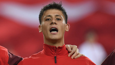 Real Madrid Arda'yı bırakmıyor