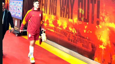 Roland Sallai, bacağı sargılı şekilde çıktı