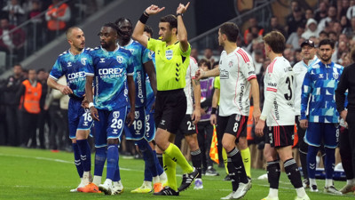 Beşiktaş - Samsunspor maçındaki tartışmalı pozisyonun VAR kayıtları açıklandı