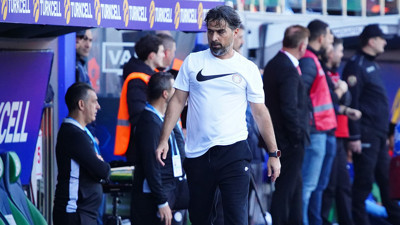 Süper Lig'de bir teknik direktör daha istifa etti!