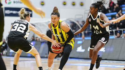 Fenerbahçe, derbide Beşiktaş'ı farklı yendi