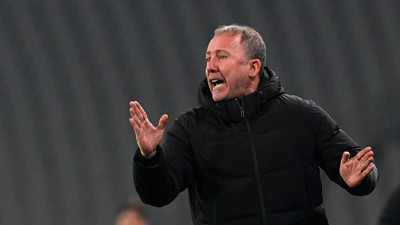 Sergen Yalçın'dan transfer cevabı: Türkiye'den almayacağız