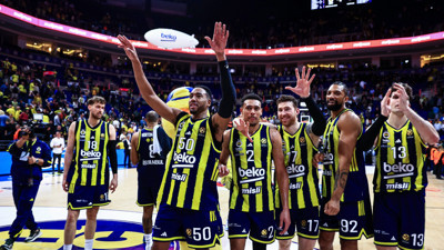 Olympiakos - Fenerbahçe Beko maçı ertelendi