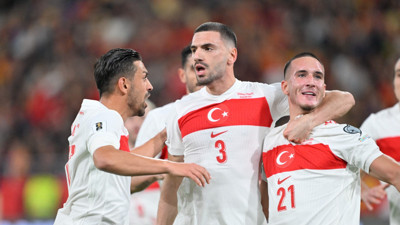 CANLI İZLE | Dünya Kupası kura çekimi! Türkiye'nin rakipleri belli oluyor