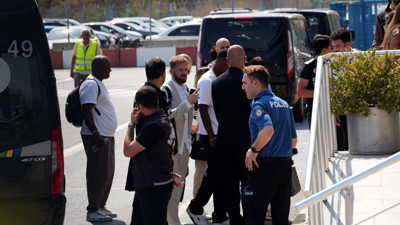 Devin Özek gidip görüştü karşısına Milan'la Bologna çıktı