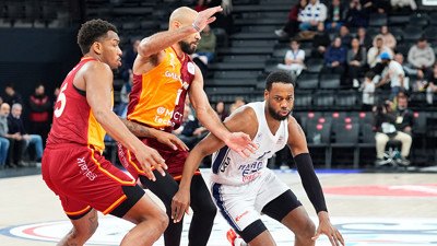 Anadolu Efes ligde 5 maç aranın ardından Galatasaray'ı mağlup etti!