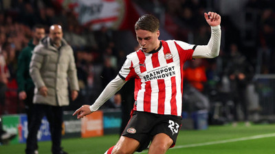PSV'den Joey Veerman için resmi transfer açıklaması! Fenerbahçe geri sayımda