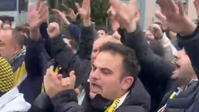 Fenerbahçeli taraftarlar Çağlayan Adliyesi'nde