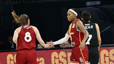 Derbide Galatasaray, Beşiktaş'ı devirdi