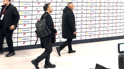 Galatasaray takımı mutsuz ayrıldı