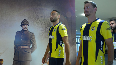 İrfan Can Kahveci'den sonra Cenk Tosun'a da güle güle