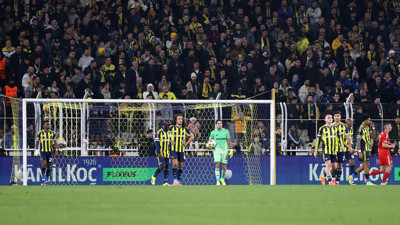 MAÇ ÖZETİ | Fenerbahçe 0-3 Nottingham Forest (UEFA Avrupa Ligi)