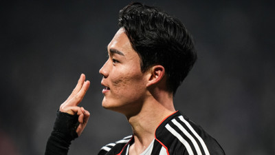 Nihat Kahveci: Sergen Yalçın'ın sevinci Oh'un golünün güzelliğini anlatıyor