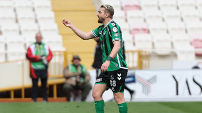 Sakaryaspor'da resmen açıkladı! Caner Erkin ile yollar ayrıldı