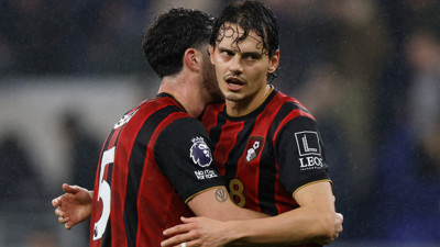 Sadettin Saran'a Enes Ünal'dan 22 milyon euroluk stoper jesti! Sıfır bonservisle Fenerbahçe'ye imza atacak