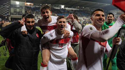 Nihat Kahveci: Futbolcular neyi başardıklarını bilmiyorlar