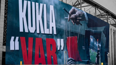 Beşiktaş taraftarlarından TFF ve MHK'ye büyük tepki!