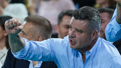 Sadettin Saran'dan teknik heyet ve futbolculara görülmemiş Galatasaray primi