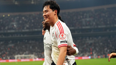 Hyeon-gyu Oh, Onuachu ve Victor Osimhen'e kafa tutuyor