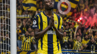 Fenerbahçe Serhou Guirassy'yi 35 milyon euroya bitiriyor