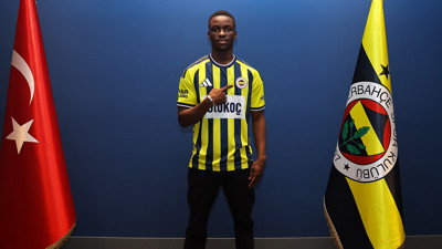 Vedat Muriç sonrası bir transfer daha! Resmi imzayı attı