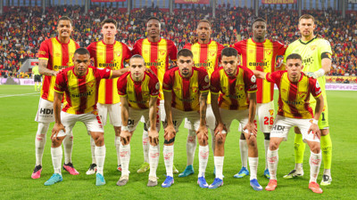 Taha Altıkardeş ve sağ bek Ogün Bayrak gelecek sezon da Göztepe'de