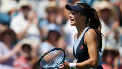 Zeynep Sönmez Eastbourne Açık'a çeyrek finalde veda etti