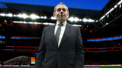 Dursun Özbek: Panik transferi yok en iyisini alacağız!