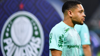 Galatasaray Vitor Roque'yi istiyor ama...