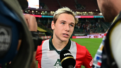 Galatasaray Aleksey Batrakov'da komisyona takılıyor